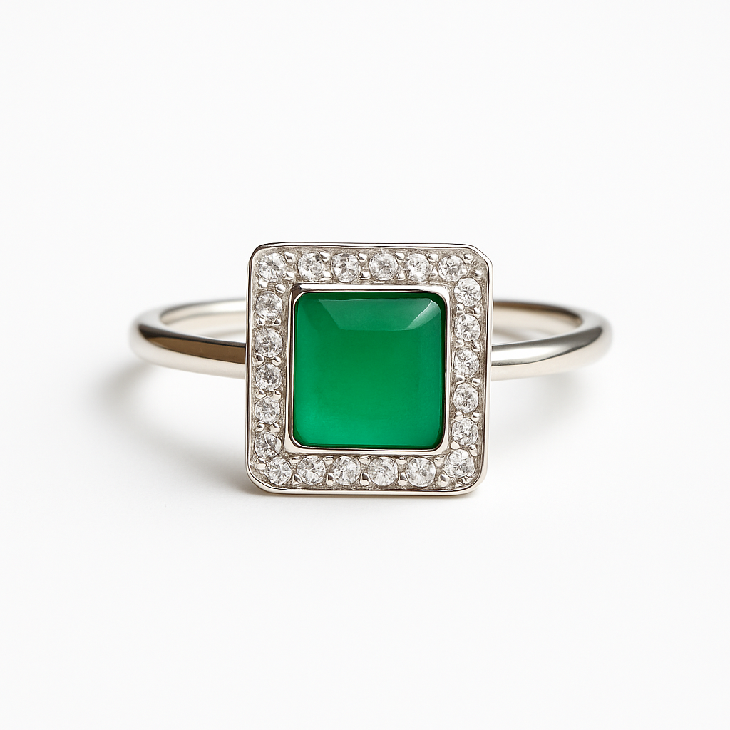 Elegant Silver Ring with Gemstone