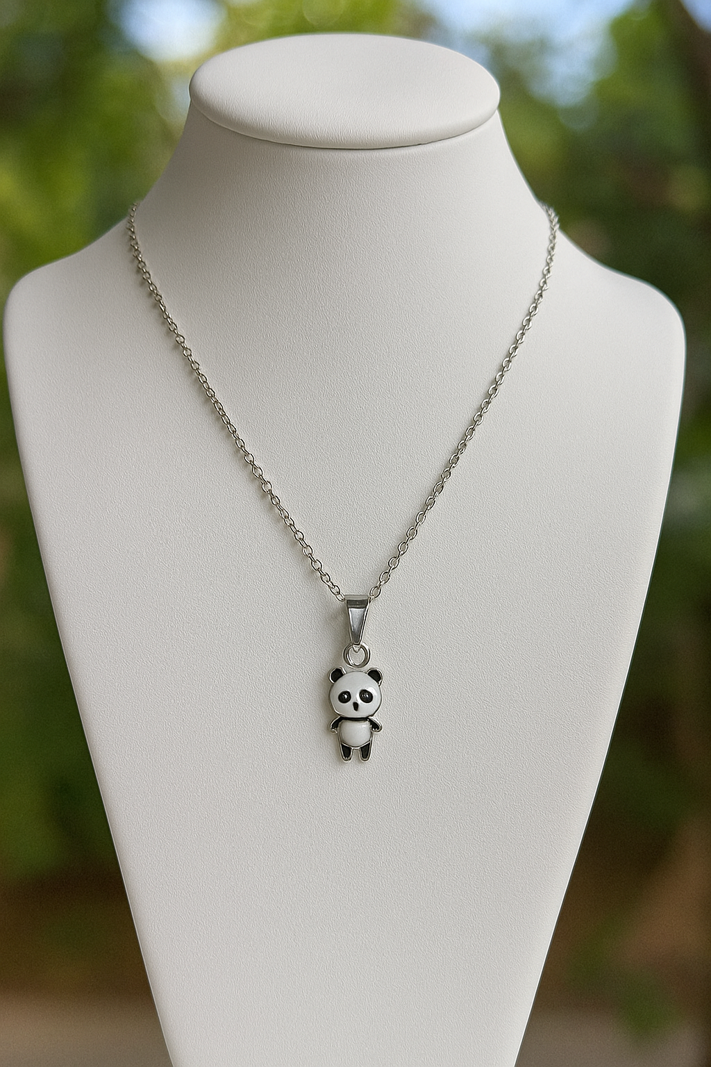 Minimal Necklaces